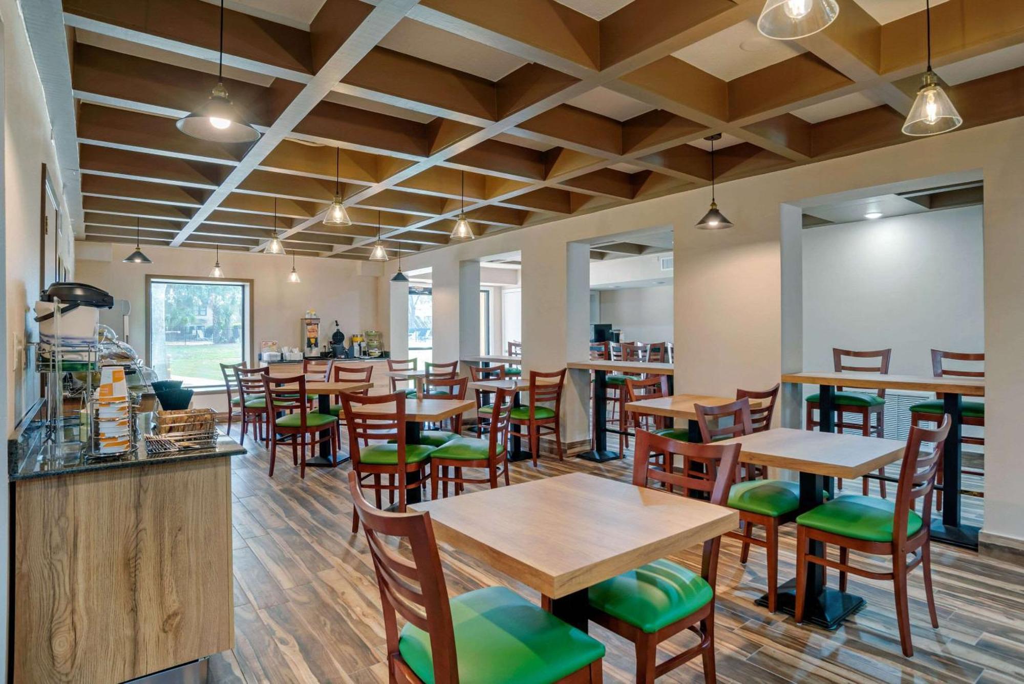Quality Inn Fort Walton Beach - Destin West Экстерьер фото