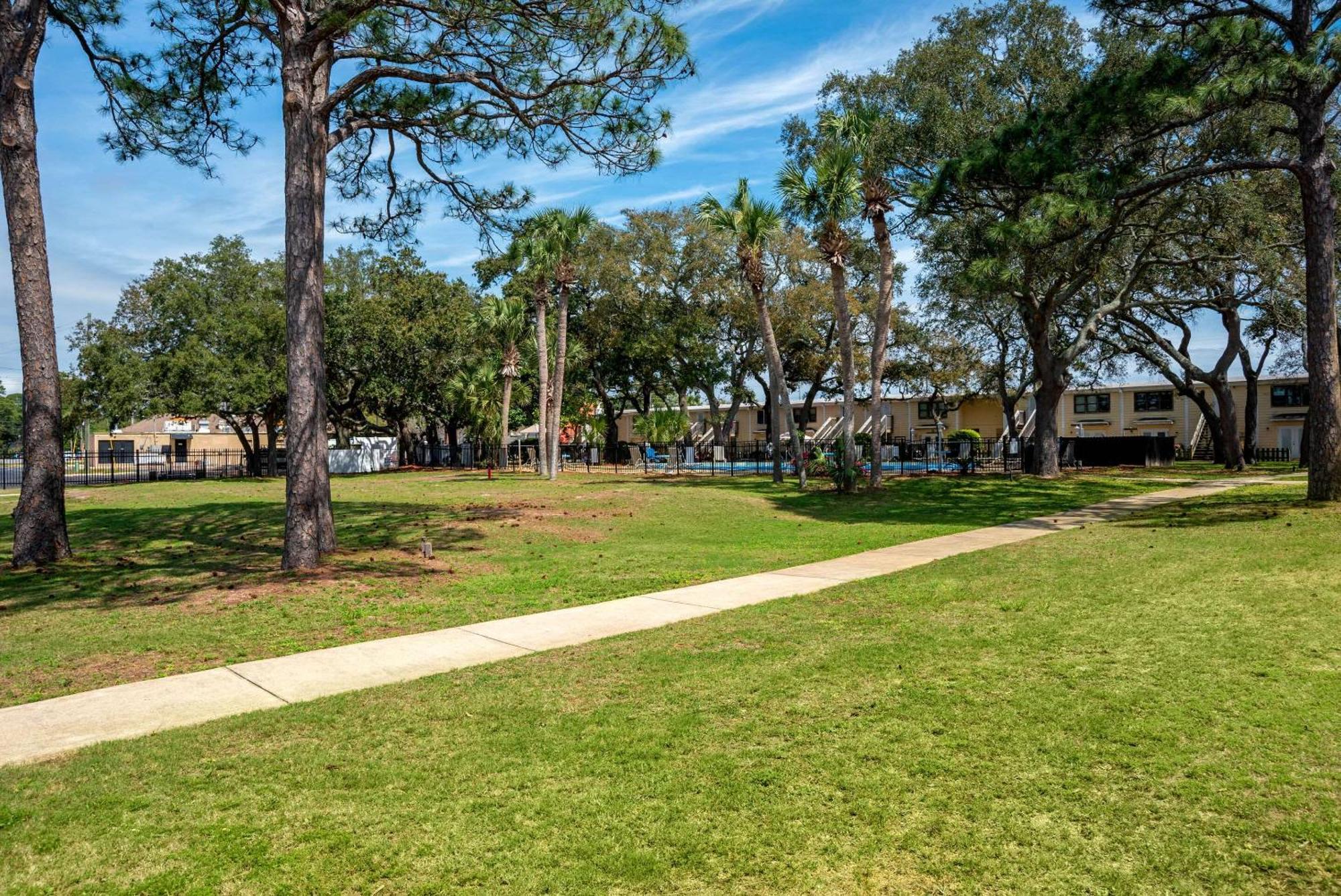 Quality Inn Fort Walton Beach - Destin West Экстерьер фото