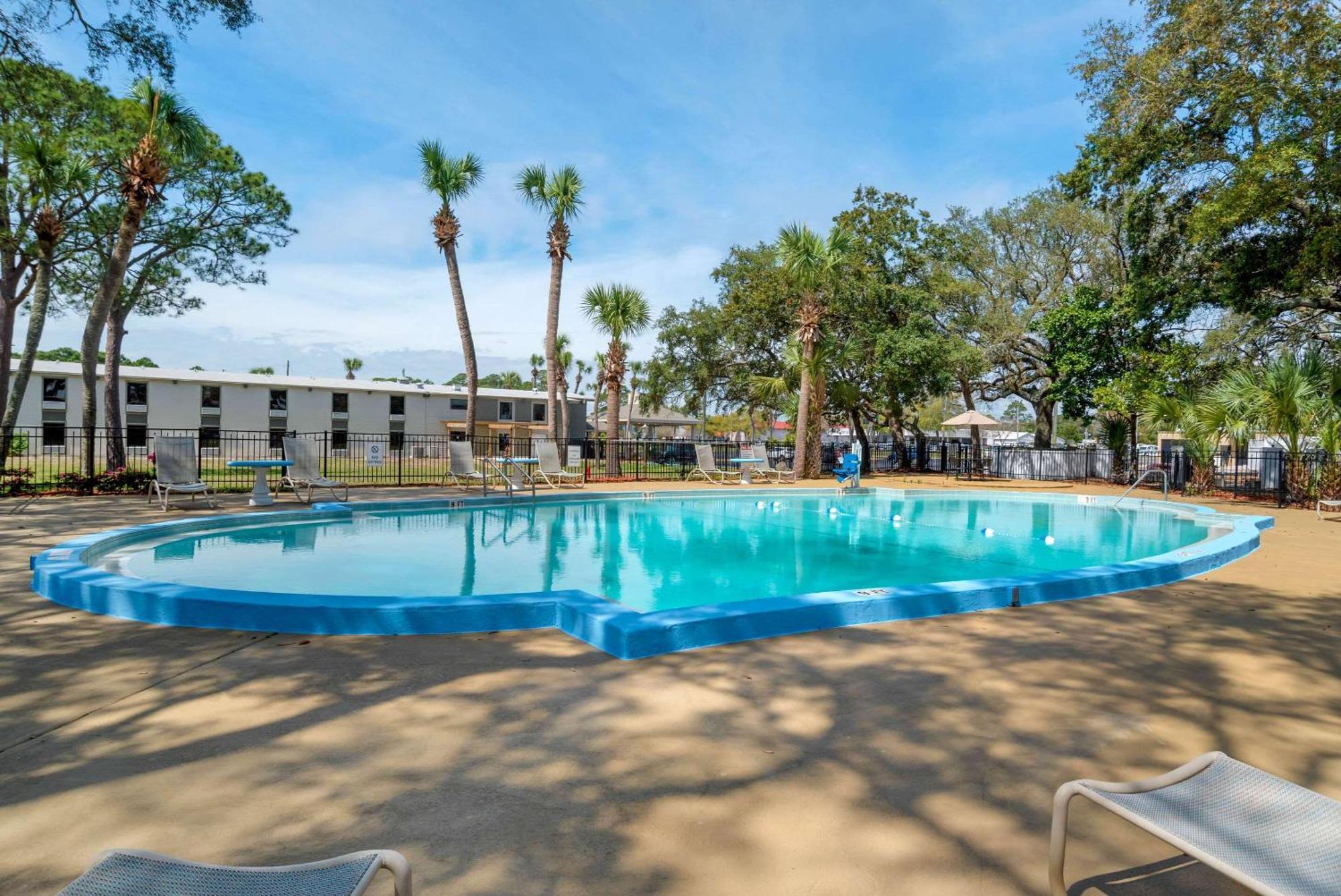 Quality Inn Fort Walton Beach - Destin West Экстерьер фото