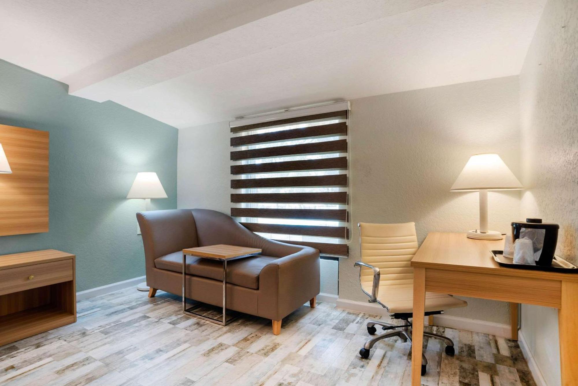 Quality Inn Fort Walton Beach - Destin West Экстерьер фото